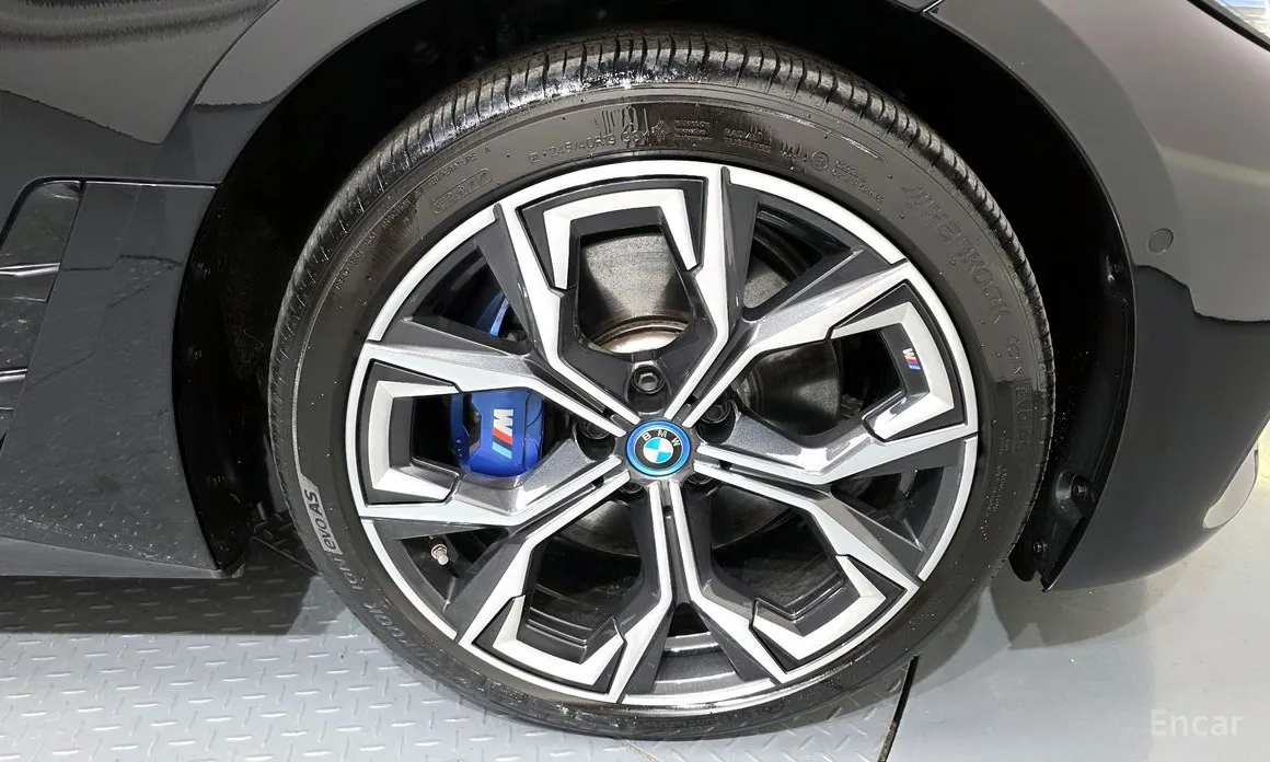 BMW i4 2021 eDrive40 M Sports Pro