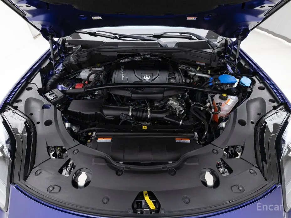 Maserati Grecale 2022 2.0 AWD GT Type P