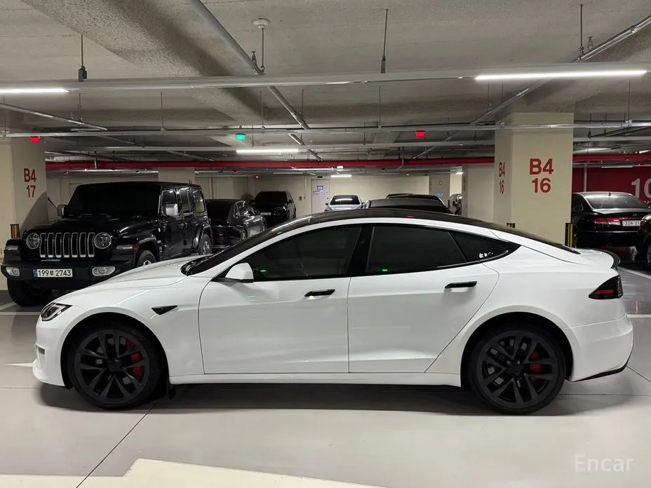 Tesla Model S 2012 Plaid