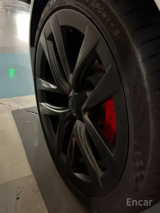 Tesla Model S 2012 Plaid