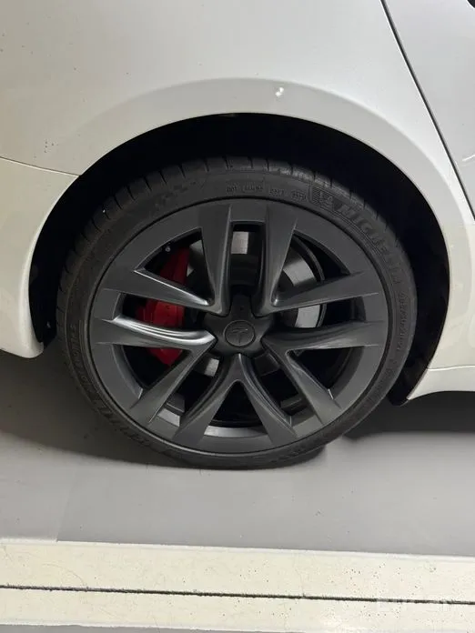 Tesla Model S 2012 Plaid