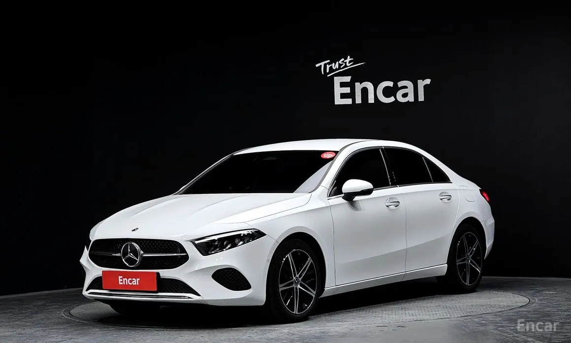 Mercedes-Benz A-Class 2019 A220 Sedan