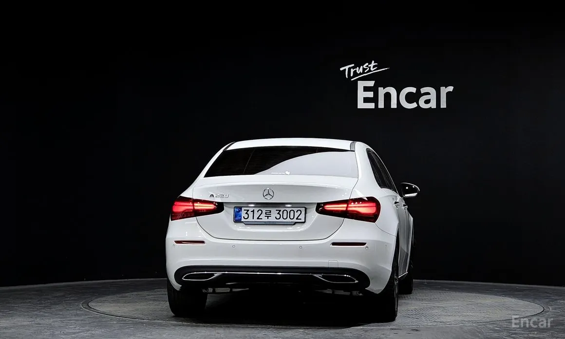 Mercedes-Benz A-Class 2019 A220 Sedan