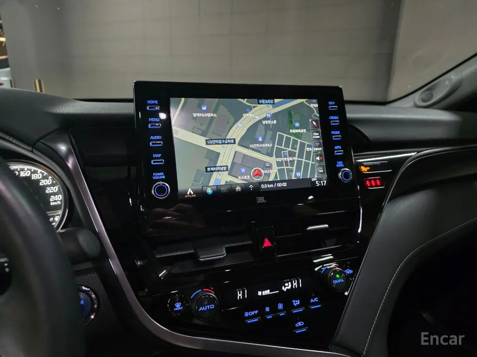 Toyota Camry 2017 2.5 XSE Hybrid