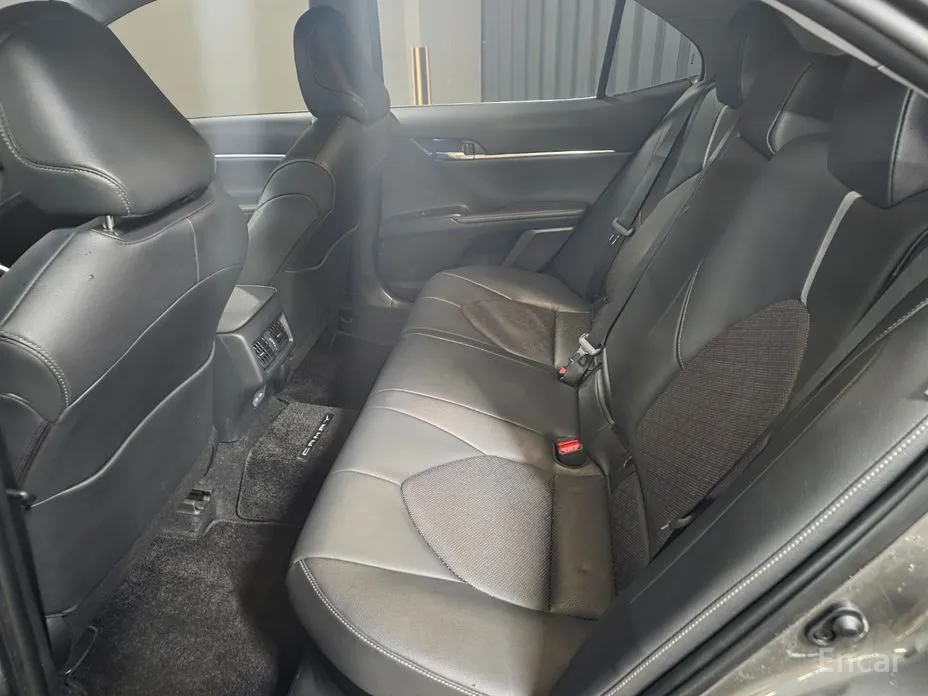 Toyota Camry 2017 2.5 XSE Hybrid