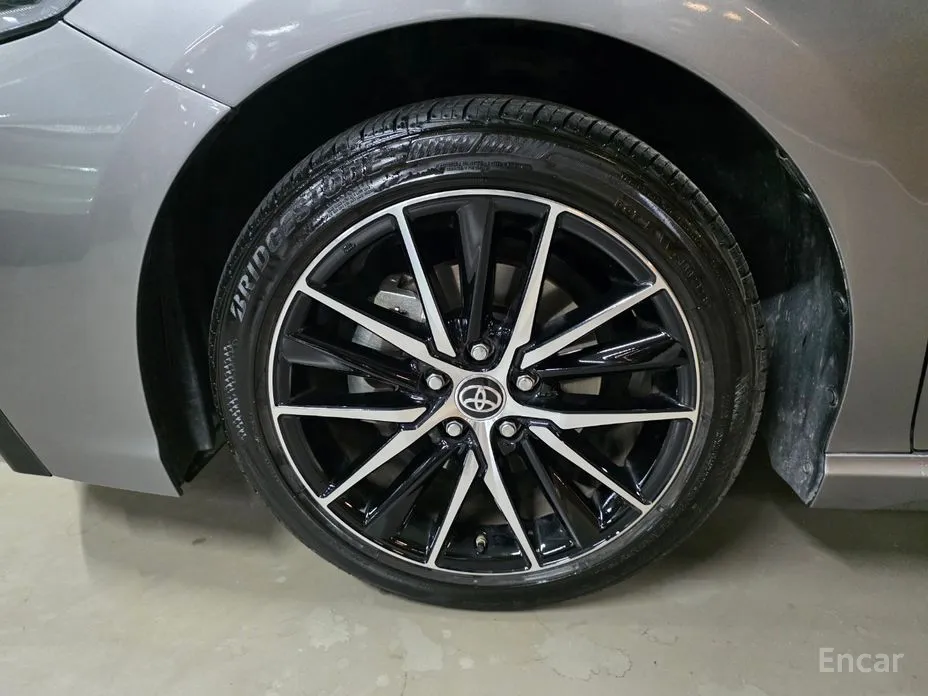 Toyota Camry 2017 2.5 XSE Hybrid