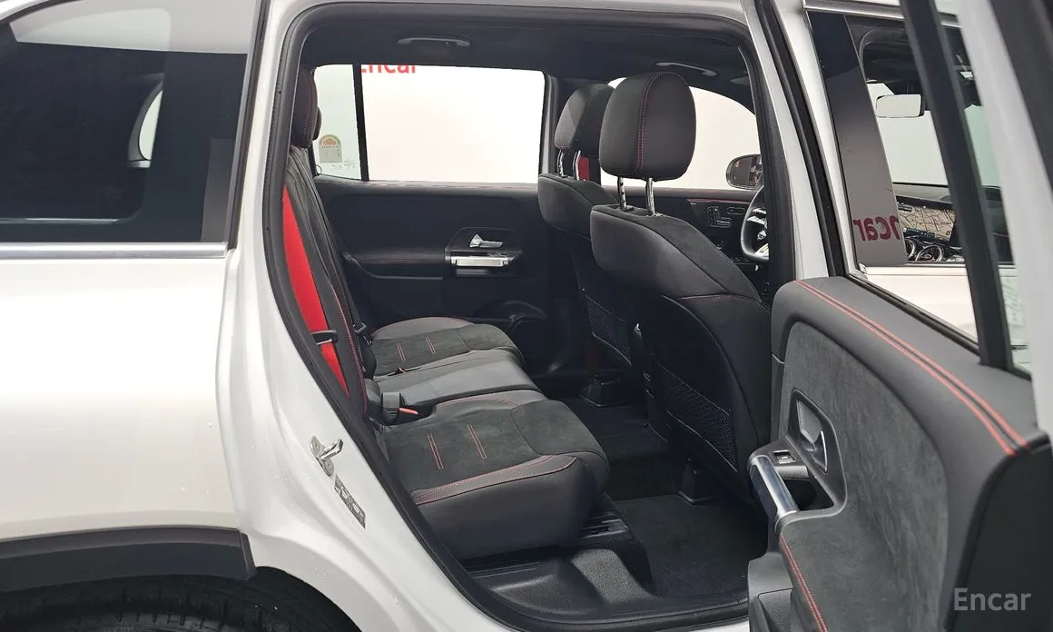 Mercedes-Benz GLB-Class 2020 AMG GLB35 4MATIC