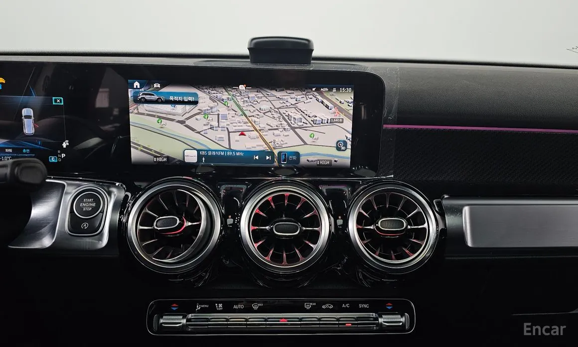 Mercedes-Benz GLB-Class 2020 AMG GLB35 4MATIC