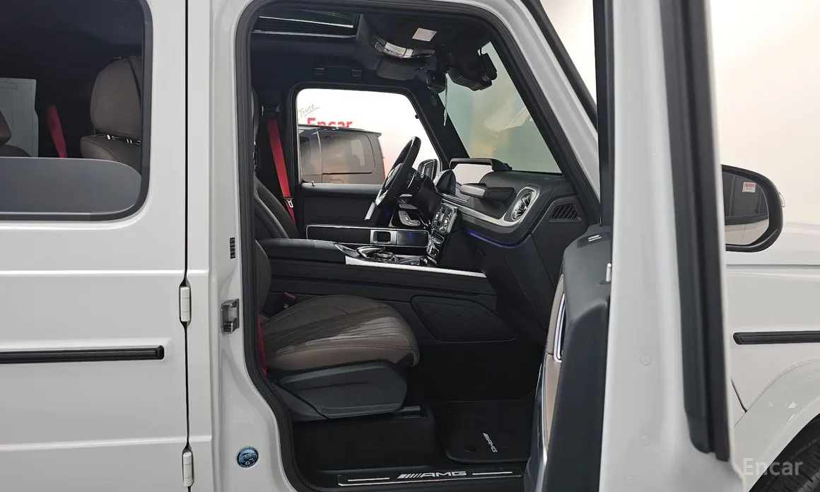 Mercedes-Benz G-Class 2024 AMG G63 Manufaktur
