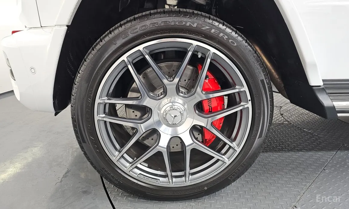 Mercedes-Benz G-Class 2024 AMG G63 Manufaktur