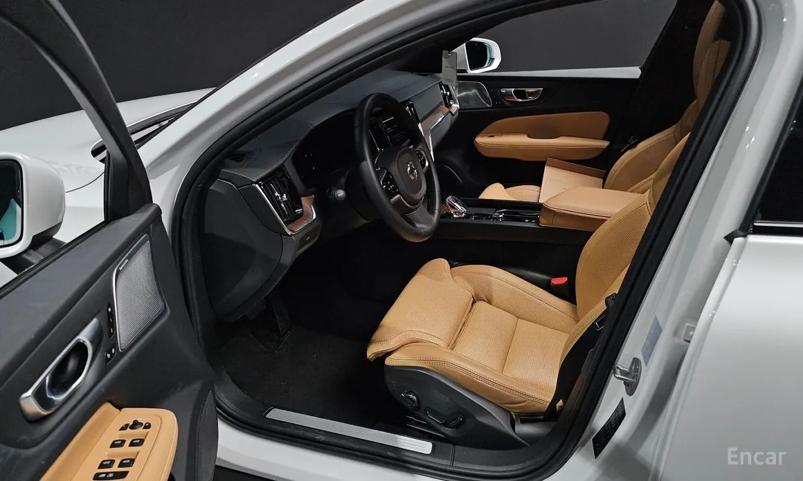 Volvo V60 2019 B5 Ultimate AWD