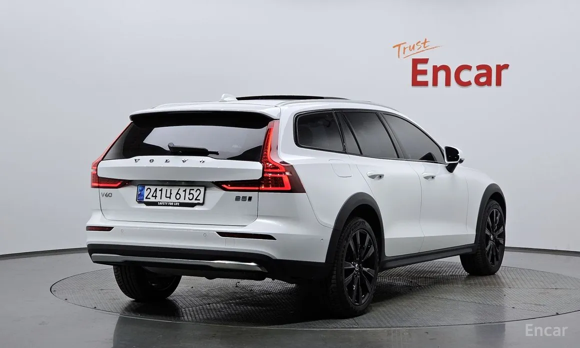 Volvo V60 2019 B5 Ultimate AWD