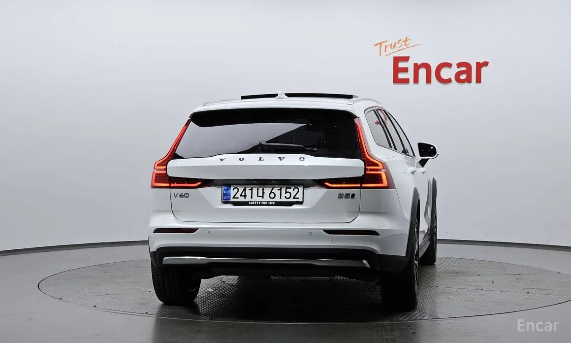 Volvo V60 2019 B5 Ultimate AWD