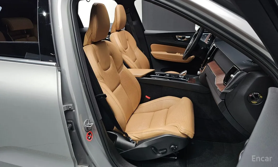 Volvo XC60 2017 B5 Ultimate Bright