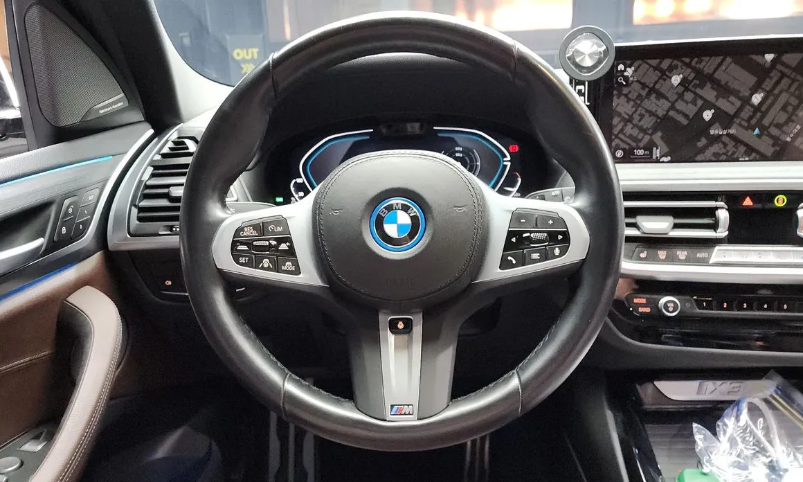 BMW iX3 2021 M Sports