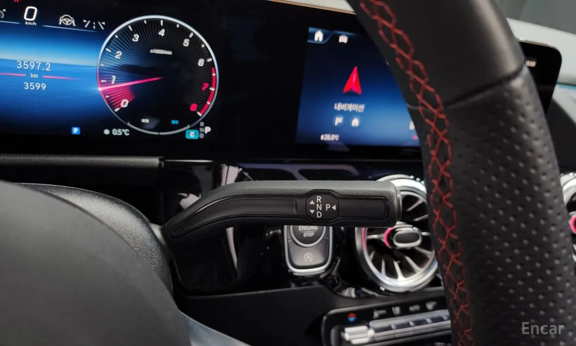 Mercedes-Benz GLA-Class 2020 GLA250 4MATIC