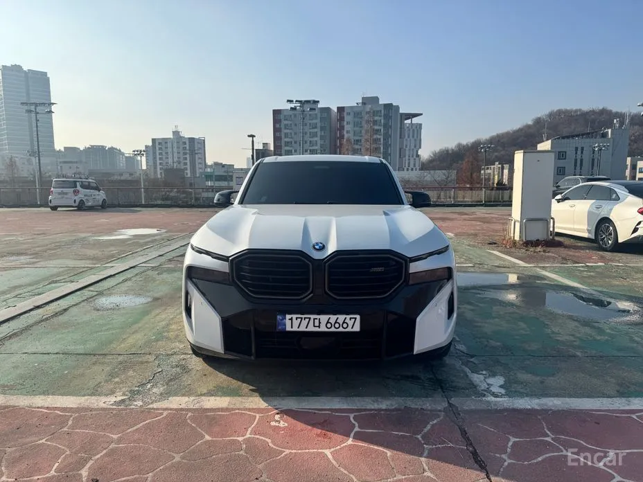 BMW XM 2023 4.4