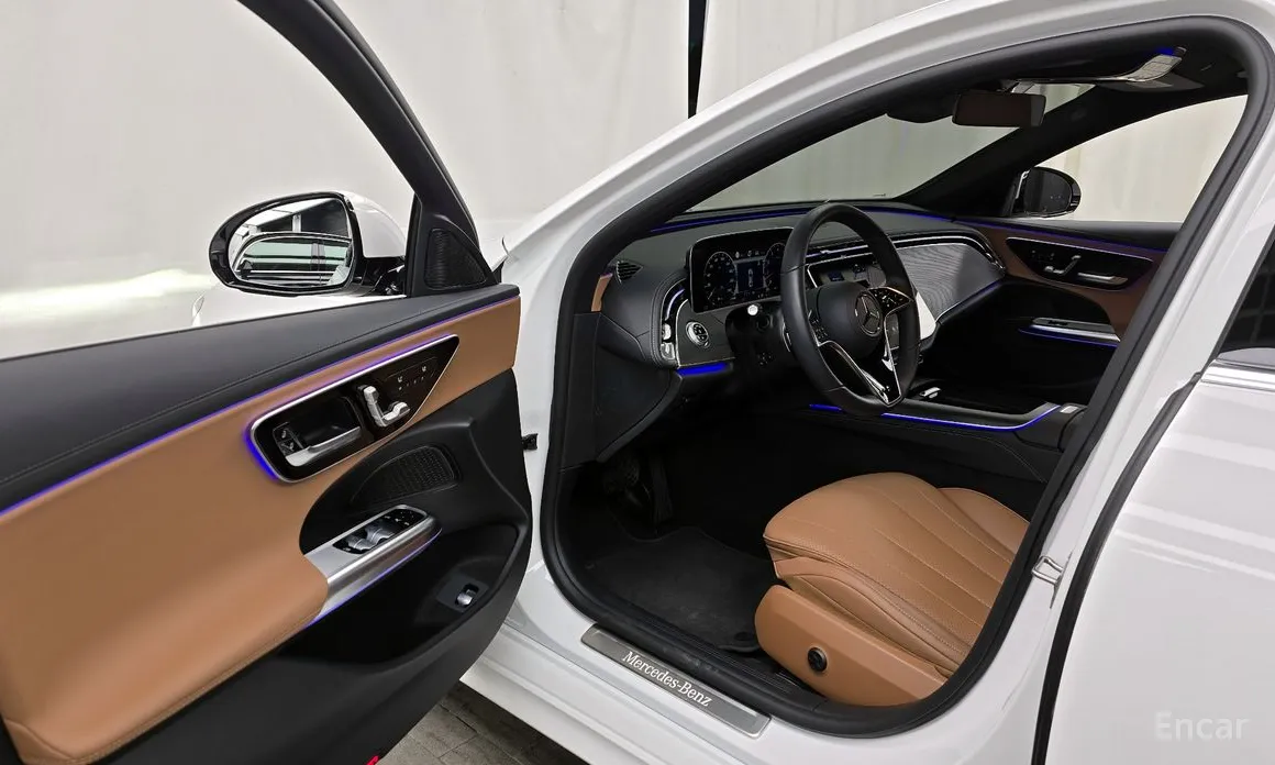 Mercedes-Benz E-Class 2024 E200 Avantgarde