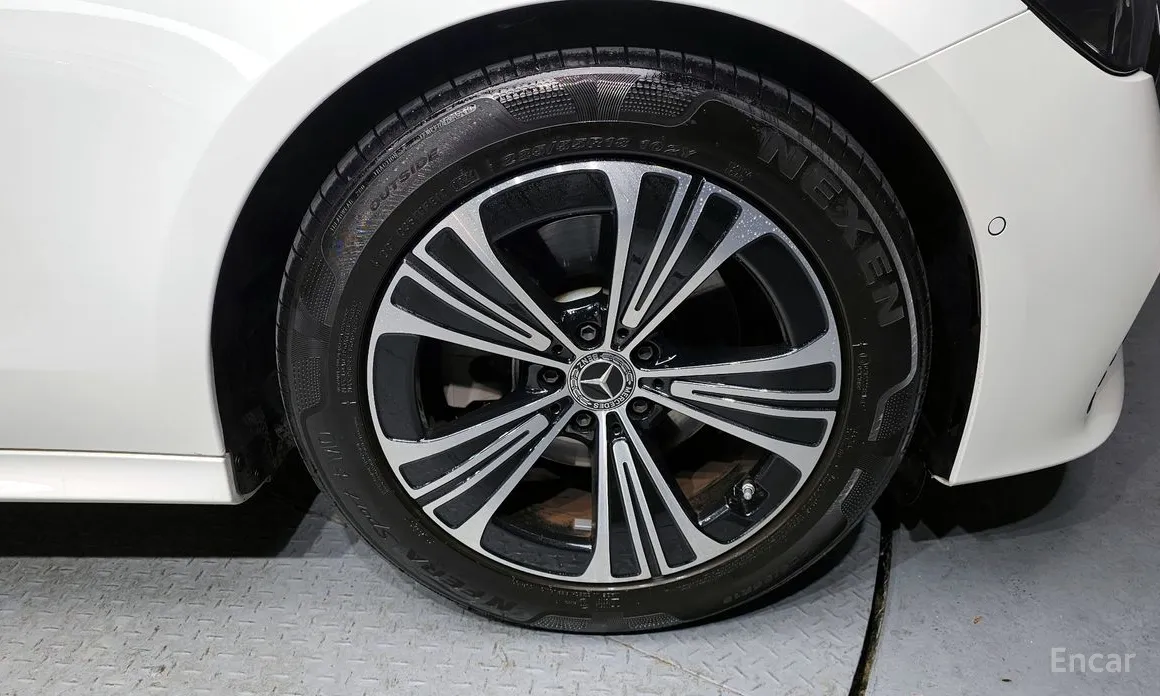 2024 Mercedes-Benz E-Class