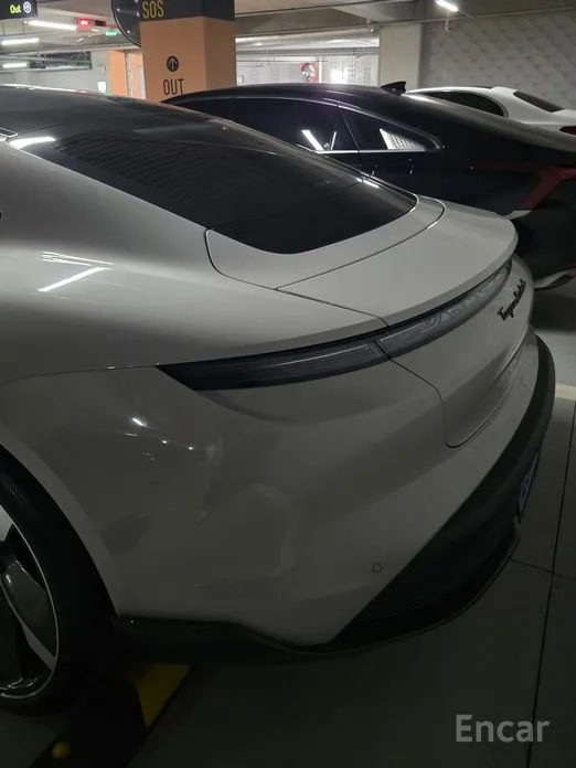 Porsche Taycan 2020 Turbo S