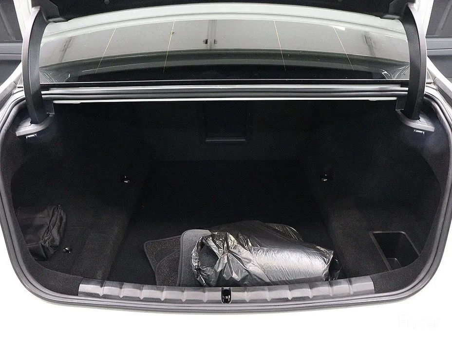 BMW 7 Series 2022 740i xDrive M Sport