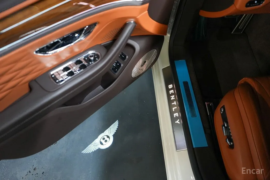 Bentley Flying Spur 2020 4.0