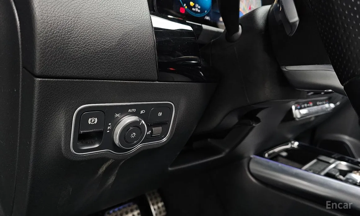 Mercedes-Benz EQA 2021 EQA250 AMG Package Plus