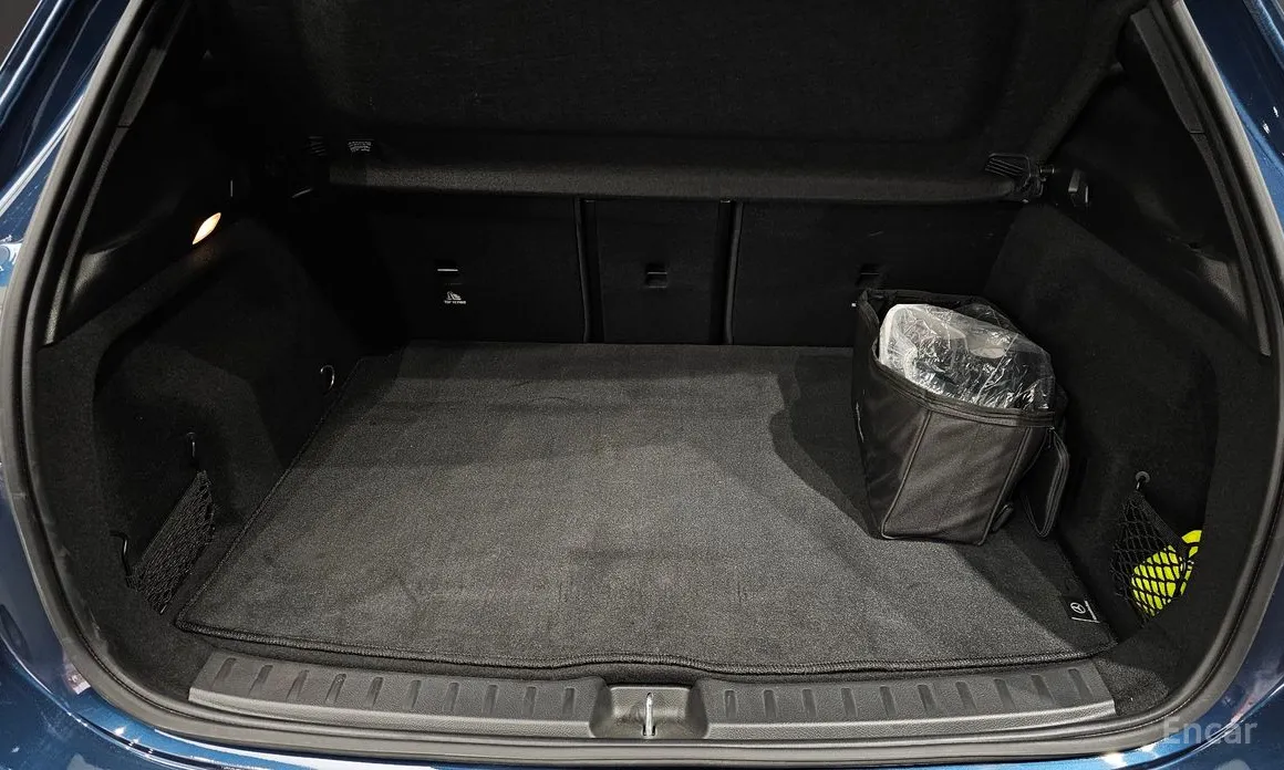 Mercedes-Benz EQA 2021 EQA250 AMG Package Plus