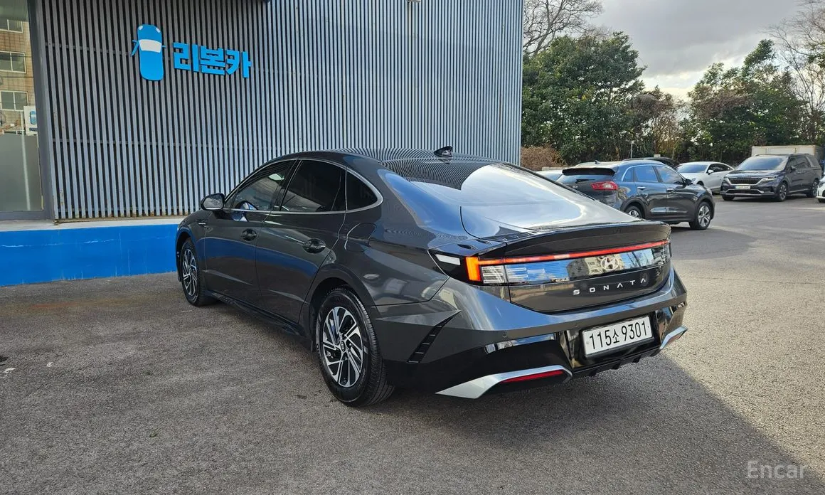 Hyundai Sonata 2023 Premium