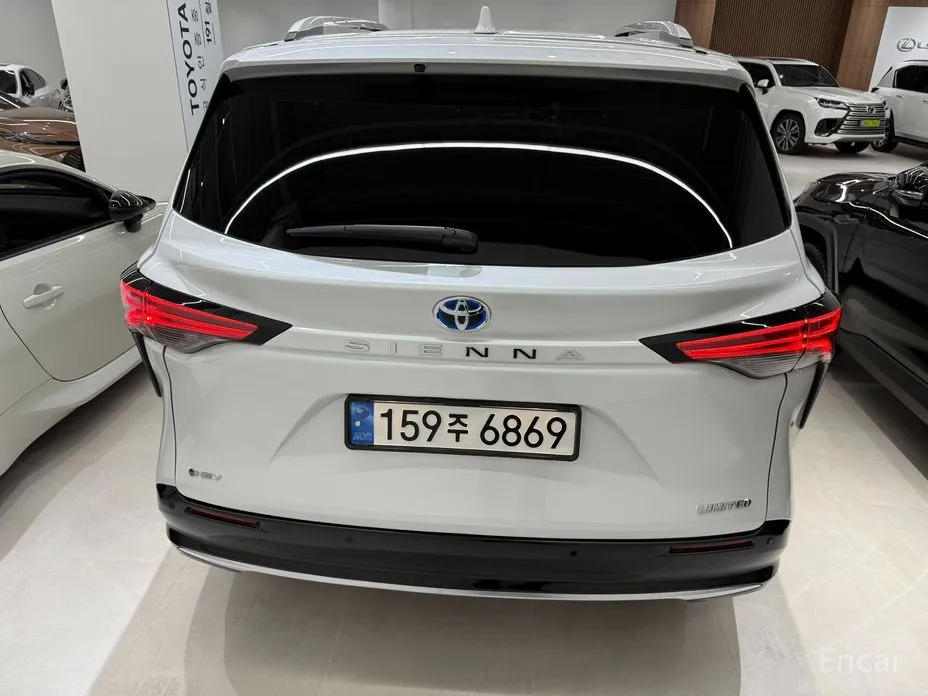 Toyota Sienna 2020 2.5 Hybrid 2WD