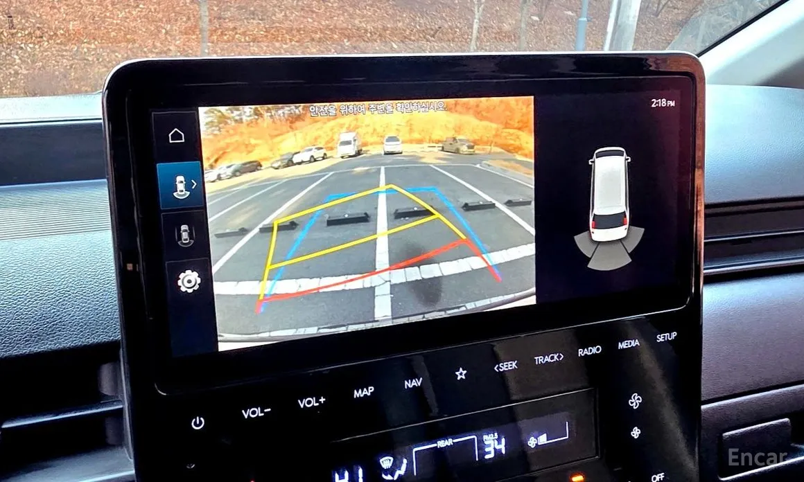 Hyundai Staria 2021 4WD Tourer 11-Seater