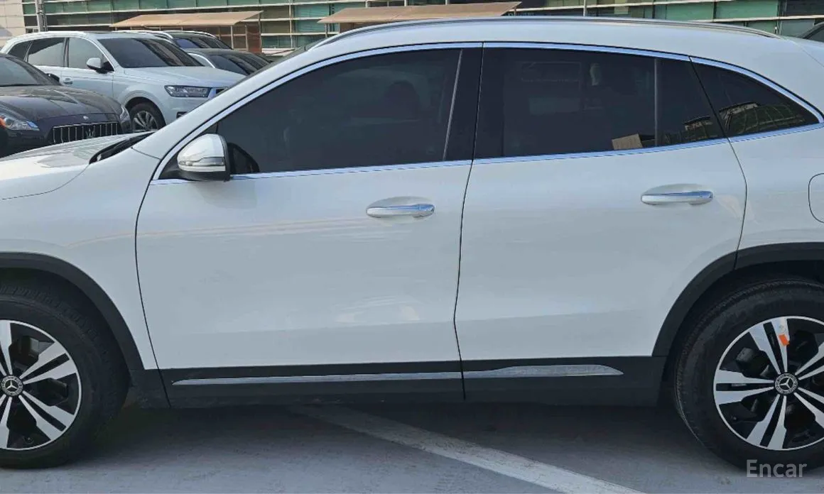 Mercedes-Benz GLA-Class 2020 GLA220