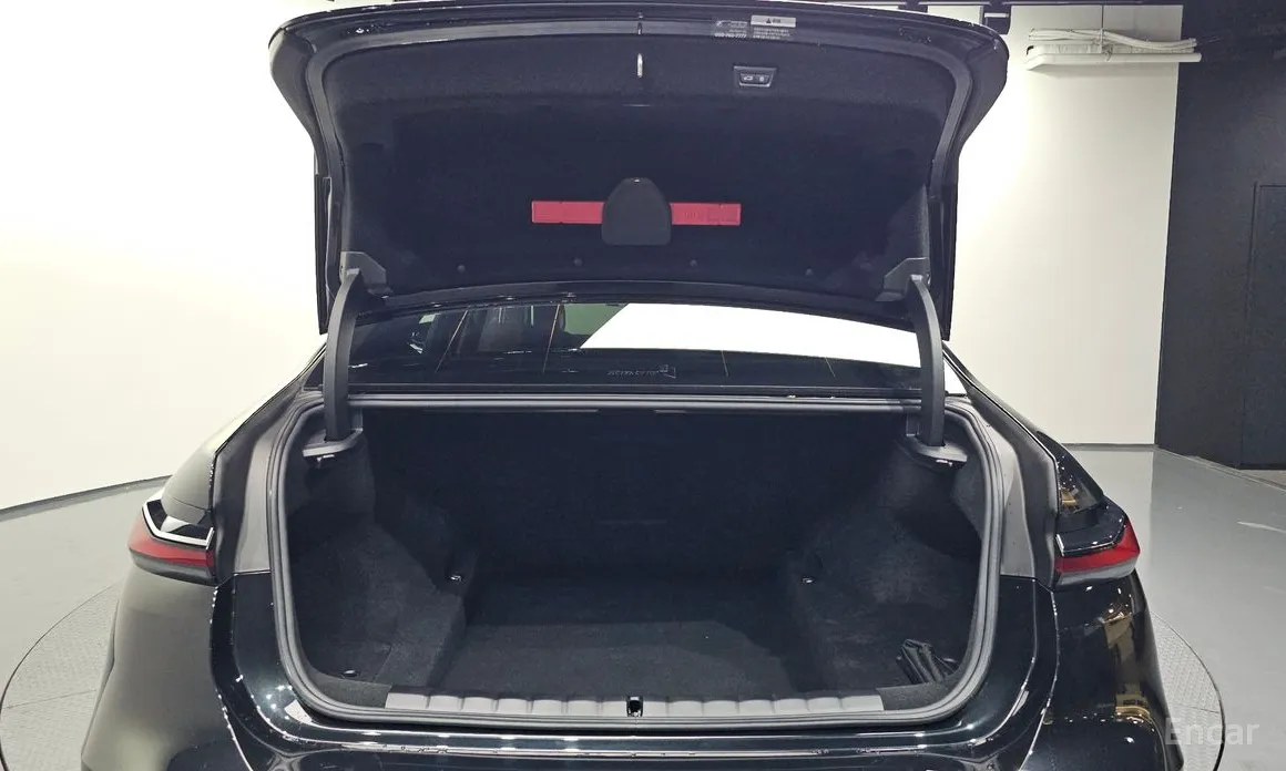 BMW 7 Series 2022 740d xDrive M Sport