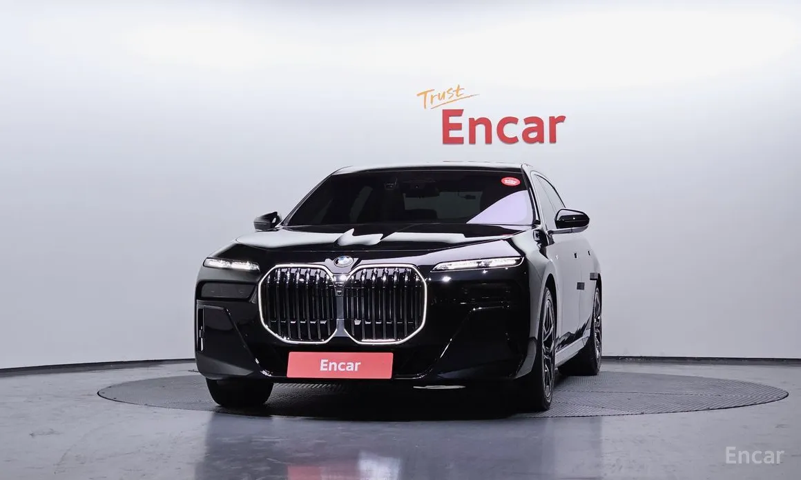 BMW 7 Series 2022 740d xDrive M Sport