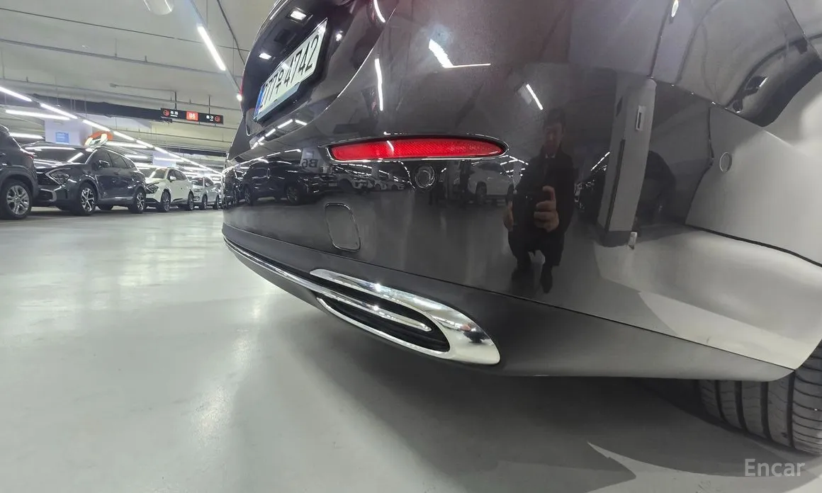 Mercedes-Benz E-Class 2024 E200 Avantgarde