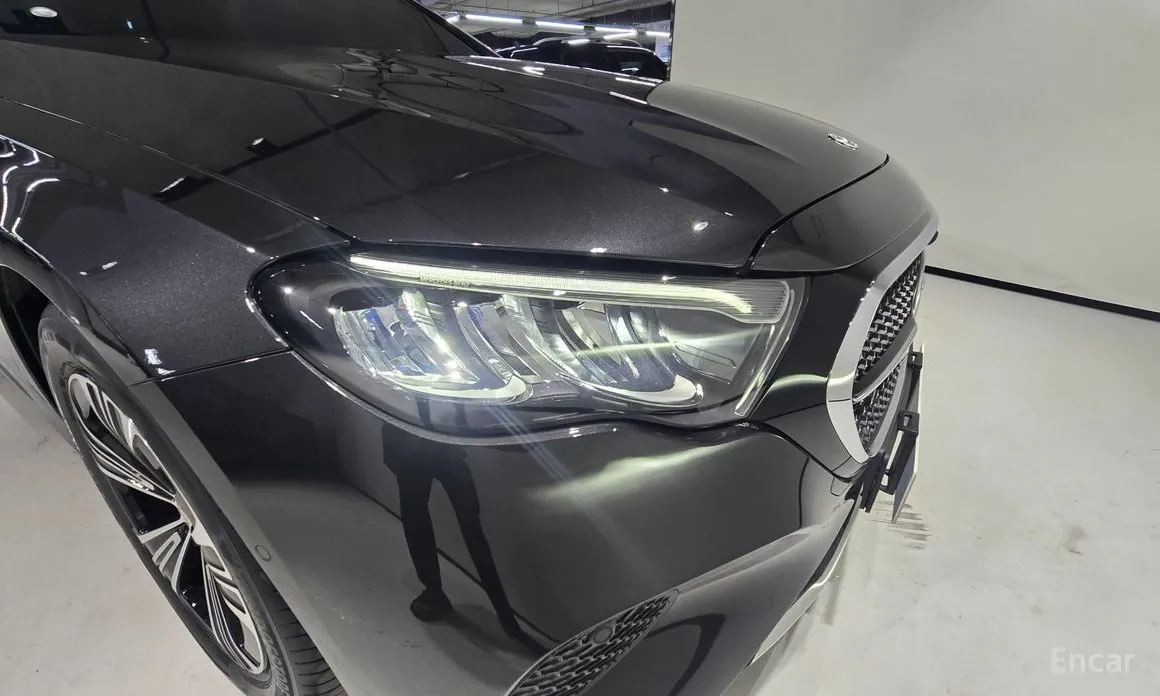 Mercedes-Benz E-Class 2024 E200 Avantgarde