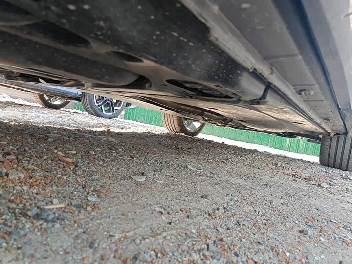 Volkswagen Tiguan L Pro 2025 2025款 PRO 380TSI 四驱 R-Line 智尊版