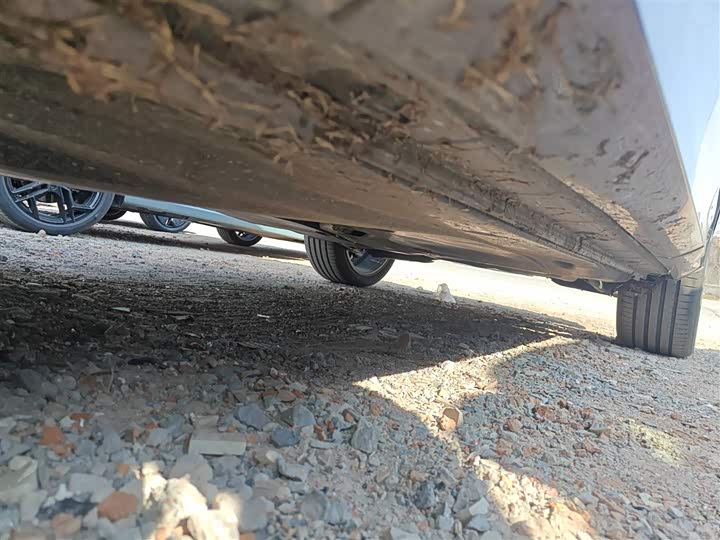 Volkswagen Tiguan L Pro 2025 2025款 PRO 380TSI 四驱 R-Line 智尊版