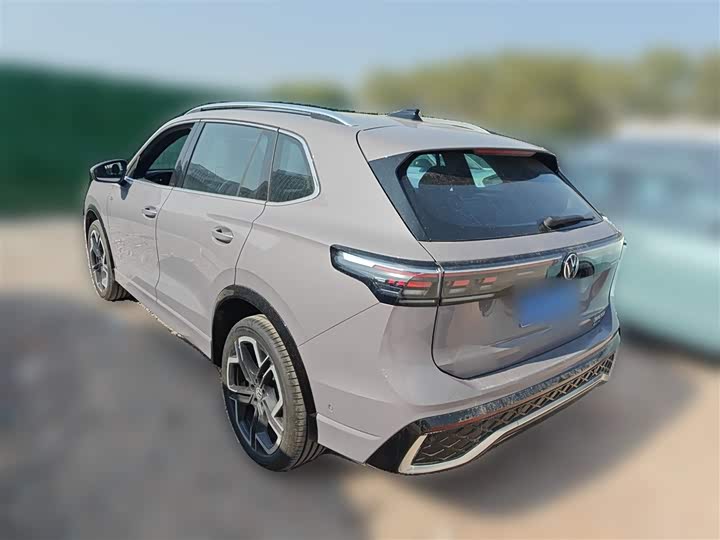 Volkswagen Tiguan L Pro 2025 2025款 PRO 380TSI 四驱 R-Line 智尊版