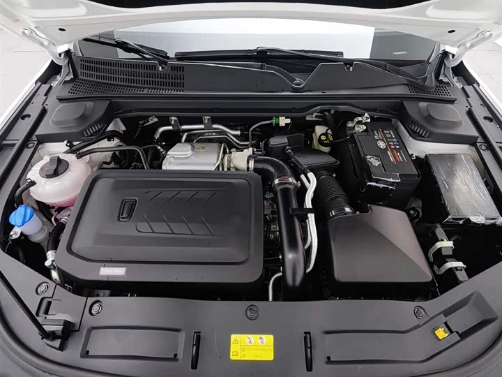 Bestune B70 2025 2025款 龙耀版 1.5T 质享型