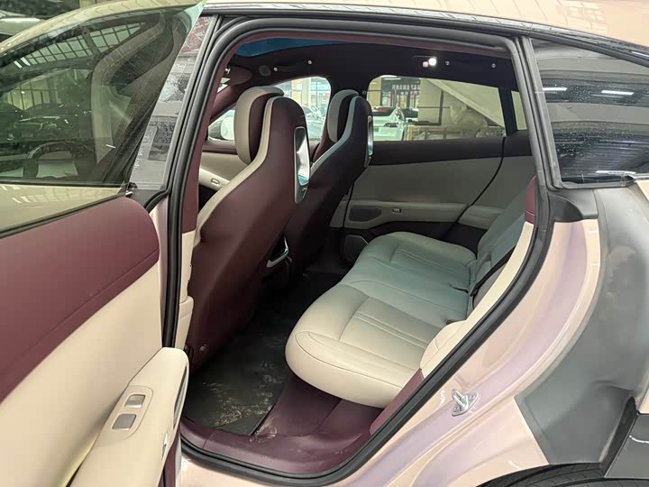 Xiaomi YU7 2025 2025款 超长续航高性能四驱Max版