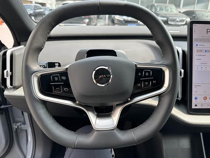Volvo EX30 2025 2025款 后驱长续航版 Ultra