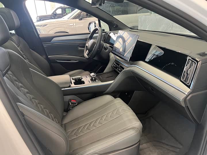 BYD Song L DM-i Hybrid 2025 2025款 智驾版 160km 超越型