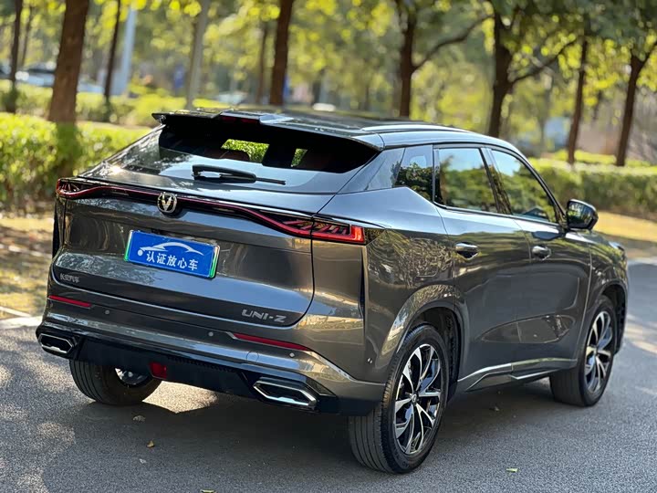Changan UNI-Z Hybrid 2024 2024款 蓝鲸智电iDD 125km 卓越型