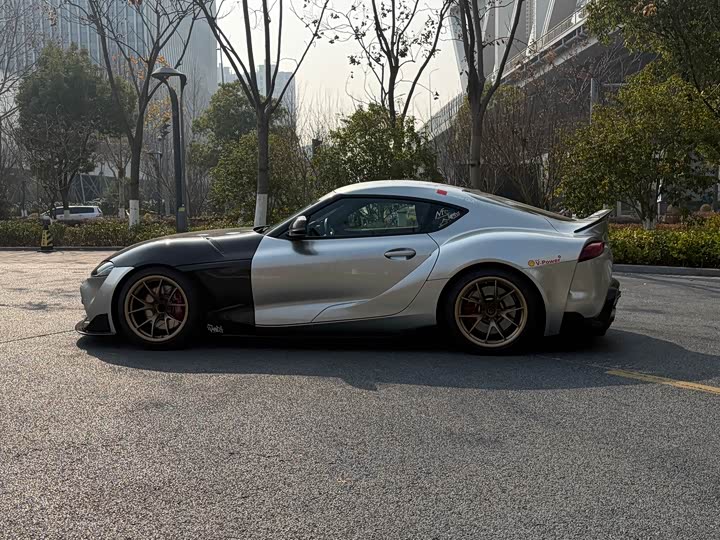 Toyota Supra 2021 2021款 GR SUPRA 3.0T 标准型