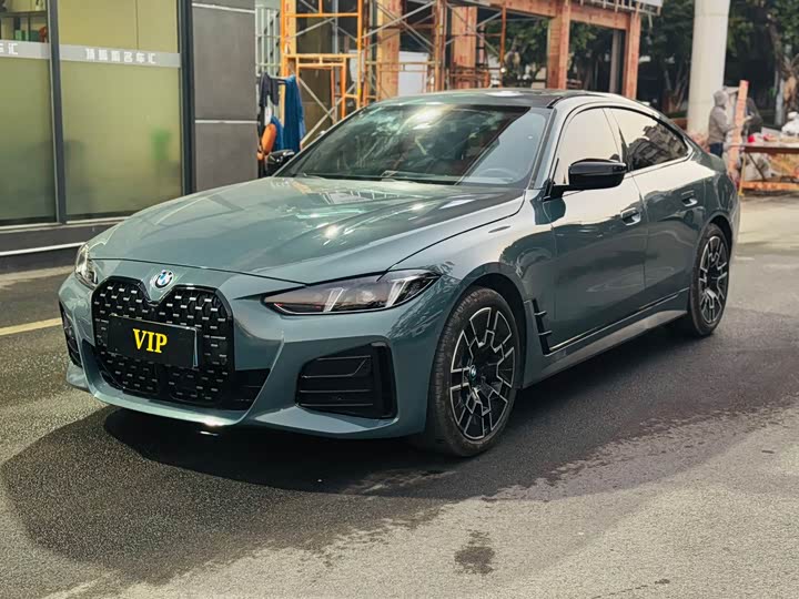 BMW 4 Series 2024 2024款 430i Gran Coupe M运动曜夜套装