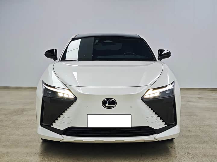 2023 Lexus RZ