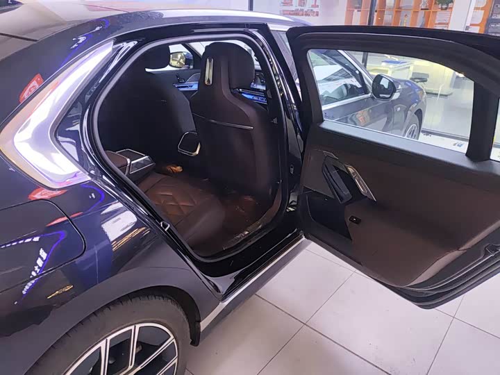 BMW 7 Series 2023 2023款 735Li M运动套装