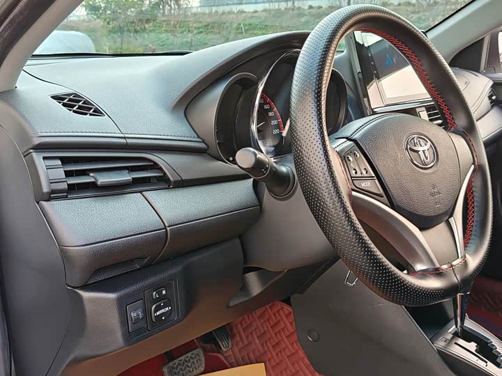 Toyota Vios FS 2021 2021款 1.5L CVT锋驰版