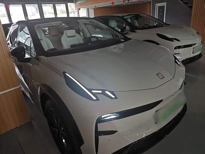 Zeekr X 2025 2025款 四座后驱魔方版